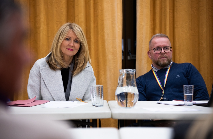 Esther McVey MP and Cllr Phil Marshall meet local residents